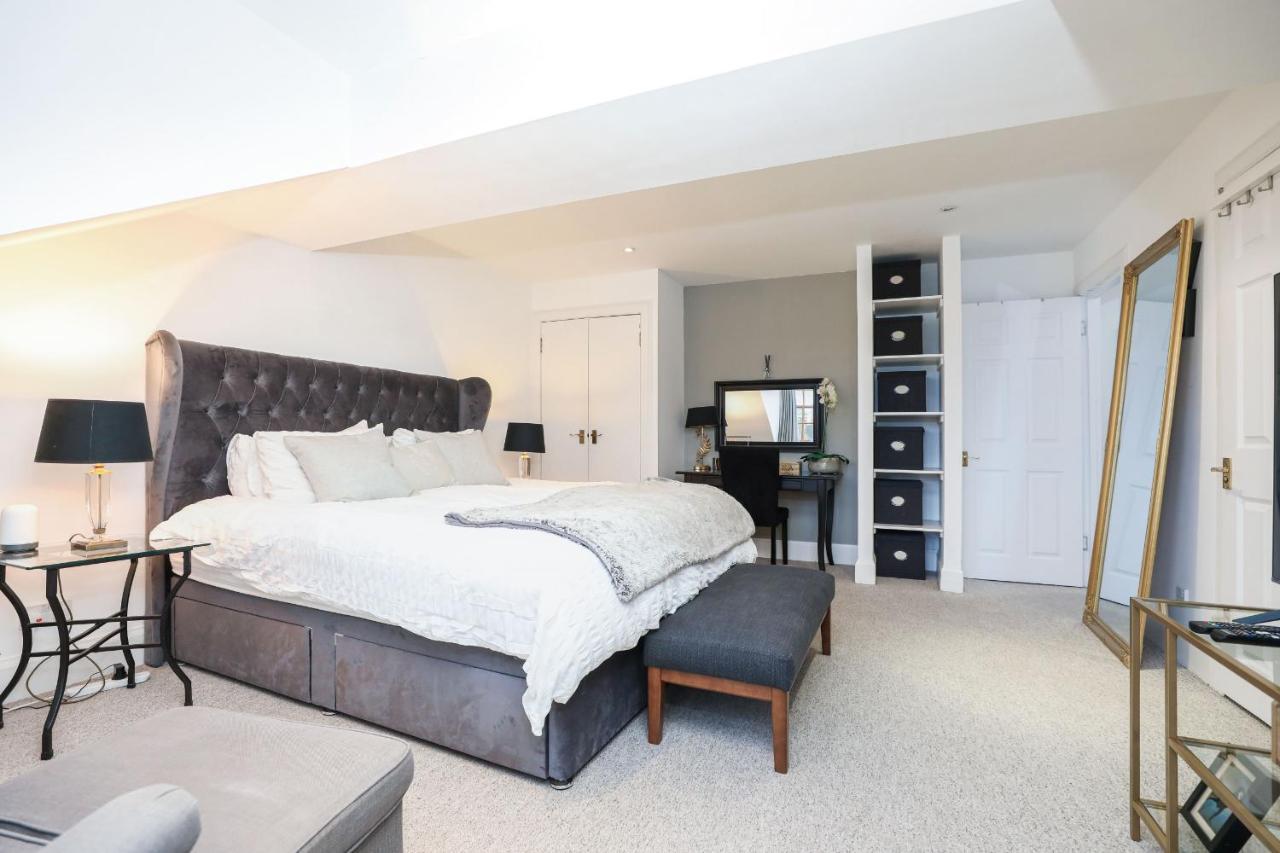 Luxury 3 Bed Royal Mile Apartment 爱丁堡 外观 照片