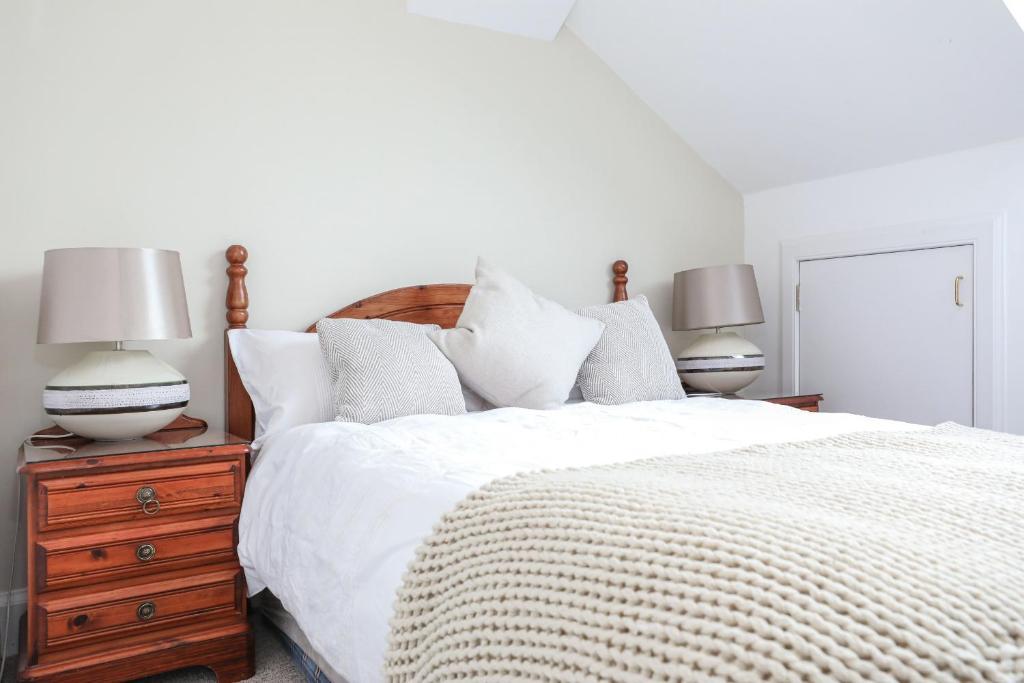 Luxury 3 Bed Royal Mile Apartment 爱丁堡 外观 照片